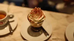 Wo der Wiener Kaffee noch wie anno dazumal serviert wird